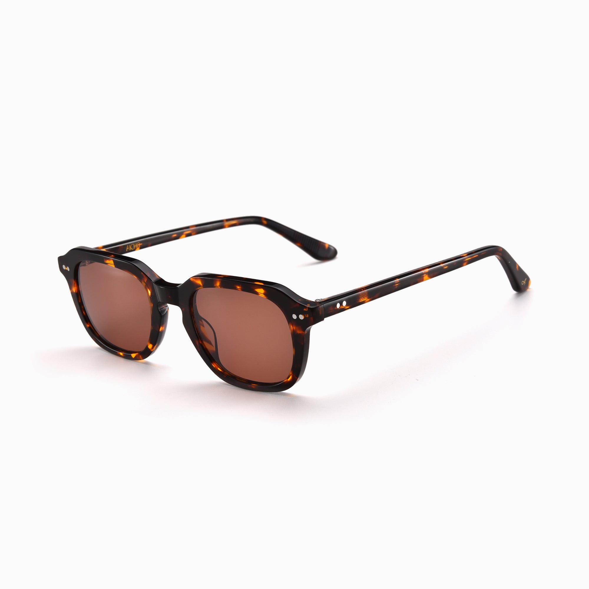 Camber - Chestnut Tortoise